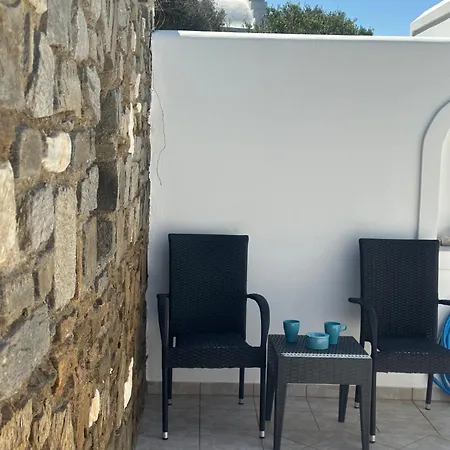 Mare Monte 1 Apartment Parasporos